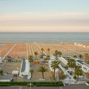4* Hotel Rèmin Plaza
